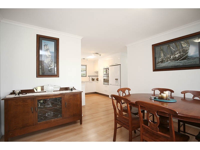 32 Duke Street, Clontarf QLD 4019