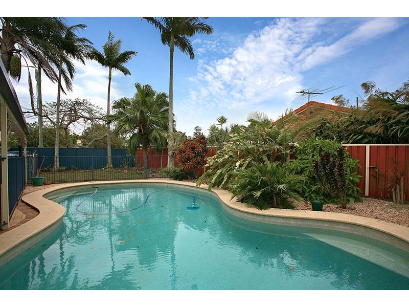 32 Duke Street, Clontarf QLD 4019