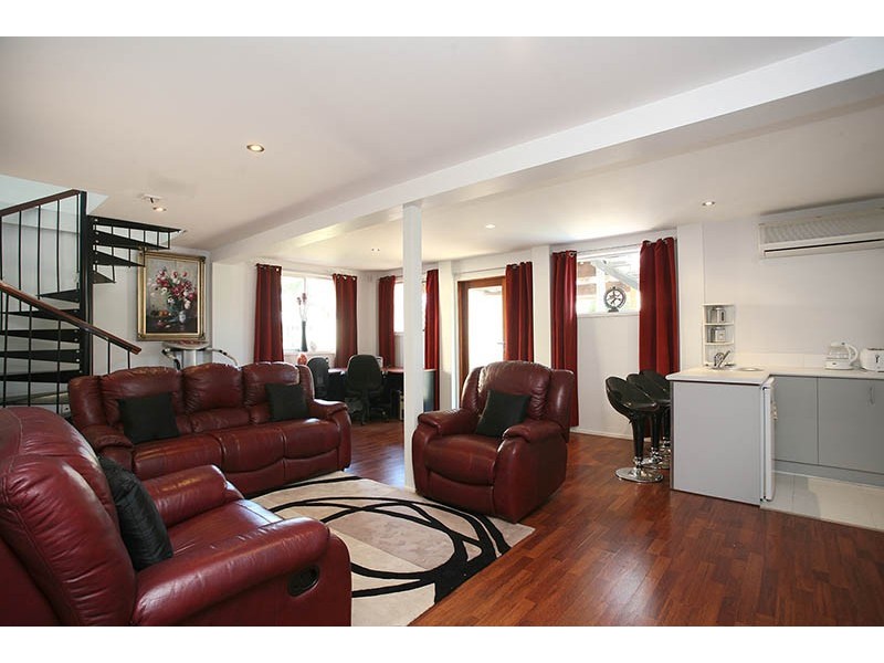 35 Langdon Avenue, Margate QLD 4019