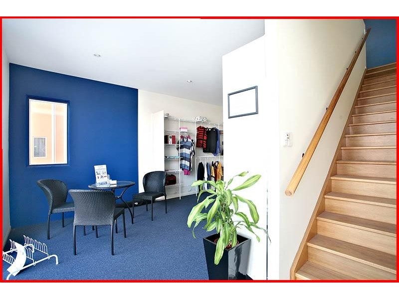 4/349 MacDonnell Road, Clontarf QLD 4019