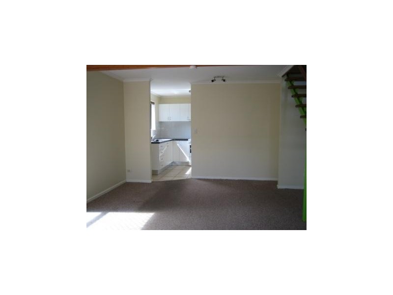 3/18 Ella Street, Redcliffe QLD 4020