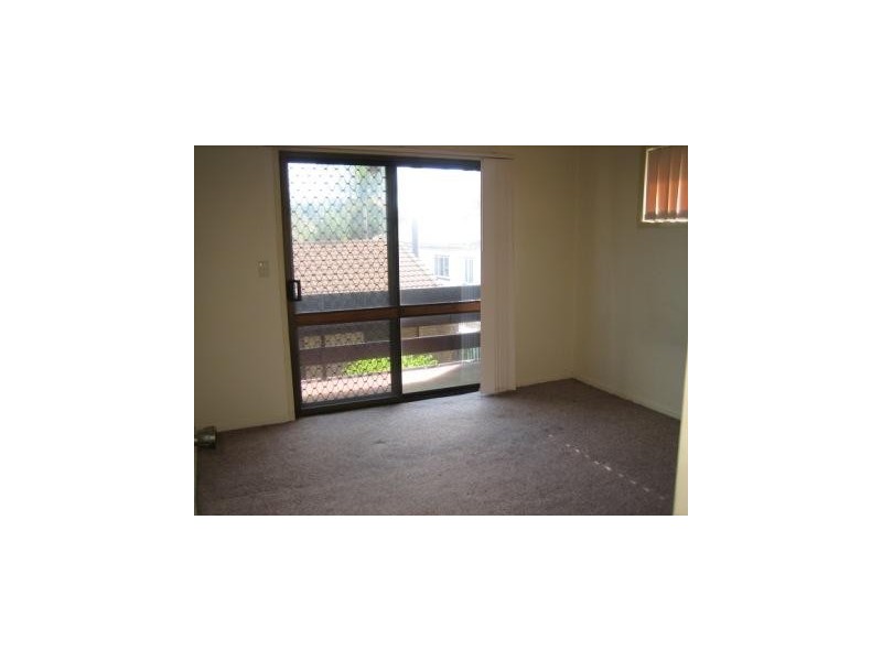 3/18 Ella Street, Redcliffe QLD 4020