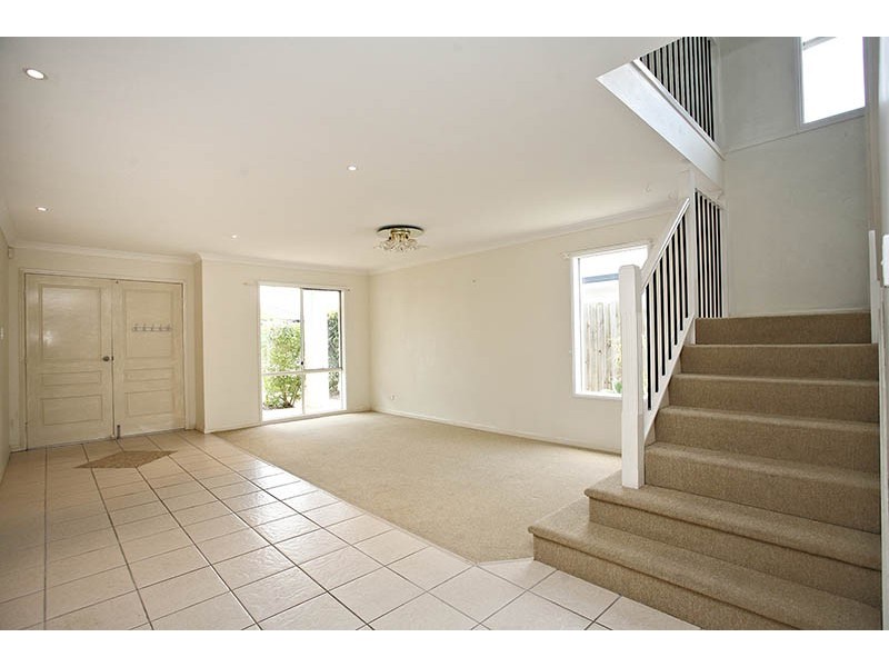 12 Morwell Crescent, North Lakes QLD 4509