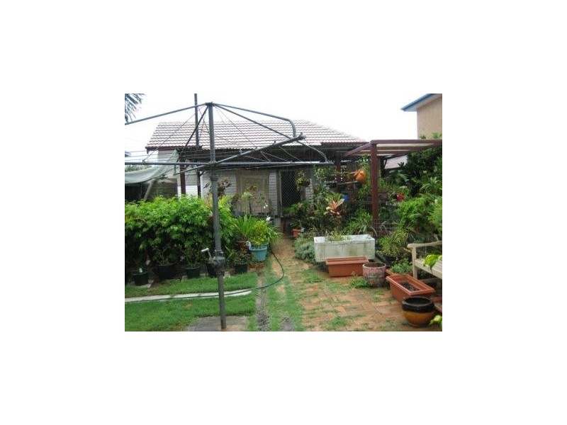 10 Thomas Street, Clontarf QLD 4019