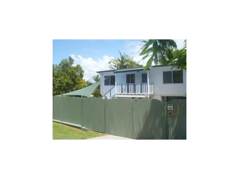 25 Lucas Street, Scarborough QLD 4020