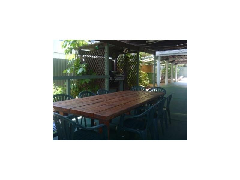 25 Lucas Street, Scarborough QLD 4020