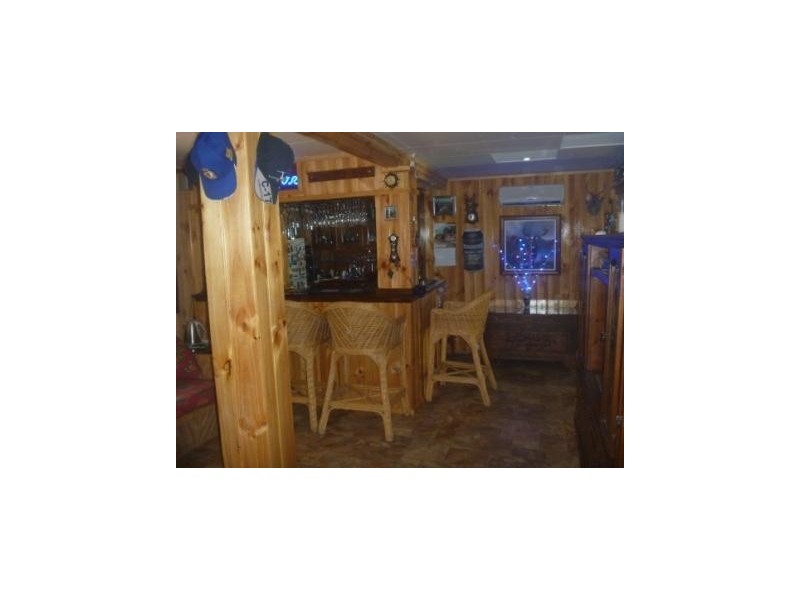 25 Lucas Street, Scarborough QLD 4020