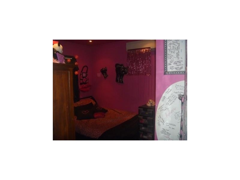 25 Lucas Street, Scarborough QLD 4020