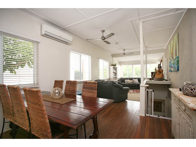 28 Donald Street, Woody Point QLD 4019