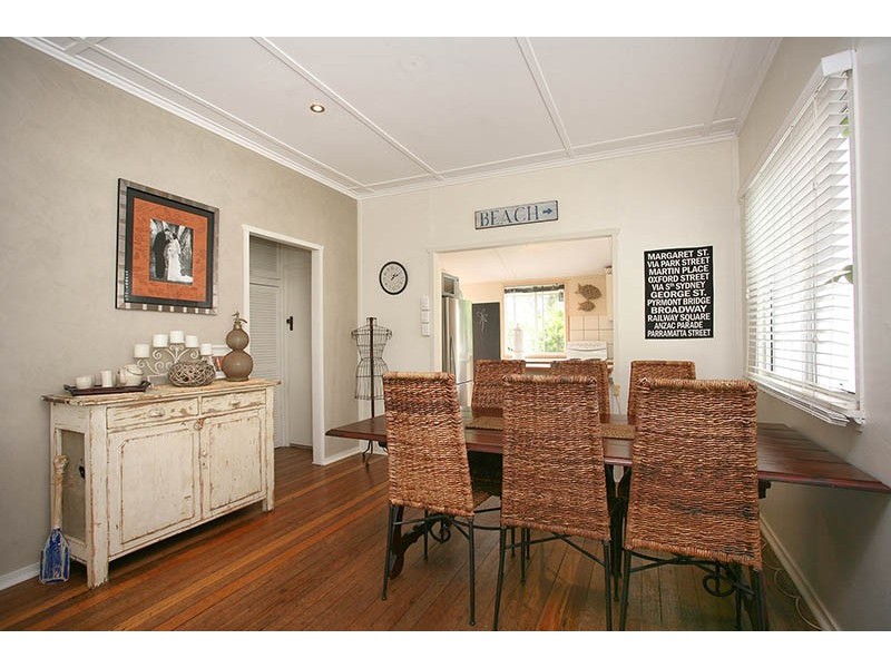 28 Donald Street, Woody Point QLD 4019