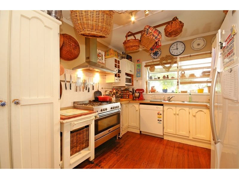 37 Watson Street, Clontarf QLD 4019