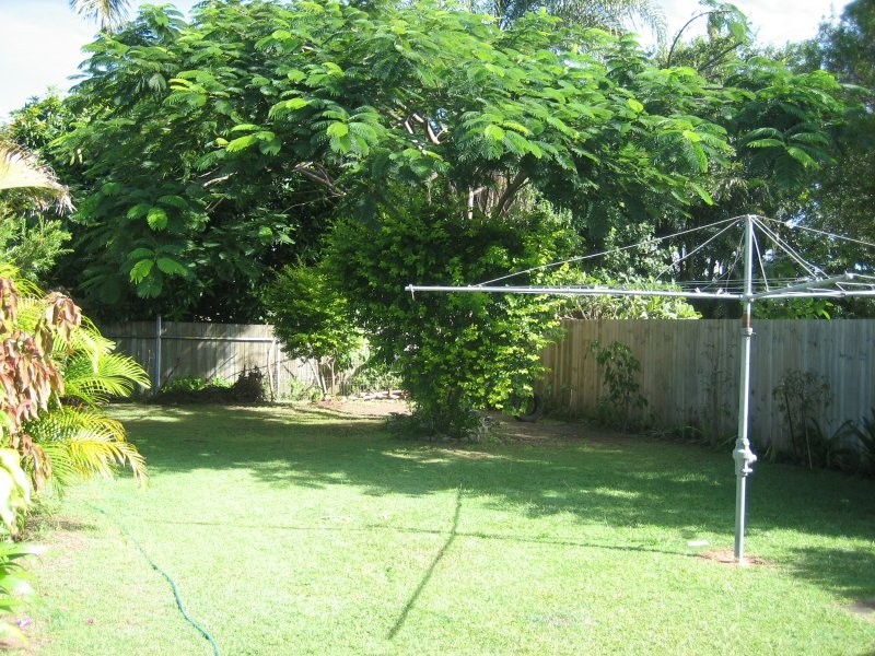 35 Dunbar Street, Margate QLD 4019