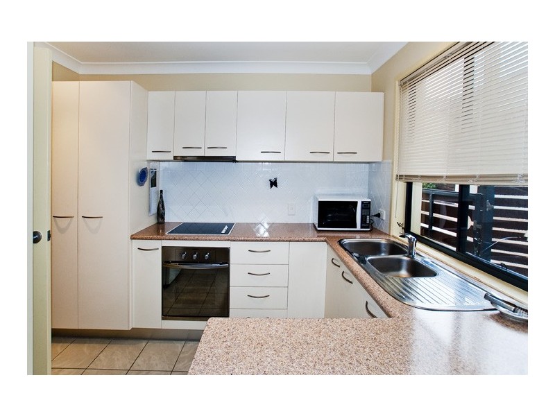 4/46 Georgina Street, Woody Point QLD 4019