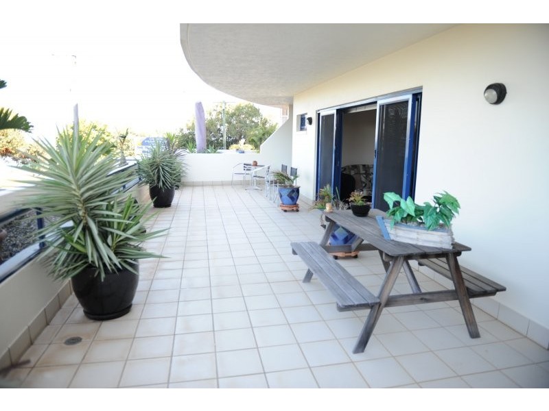 5/93 Marine Parade, Redcliffe QLD 4020