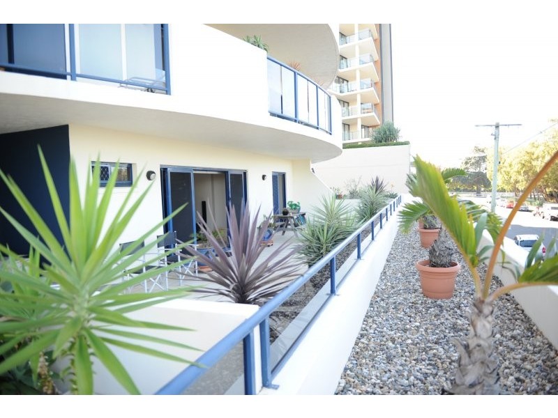 5/93 Marine Parade, Redcliffe QLD 4020