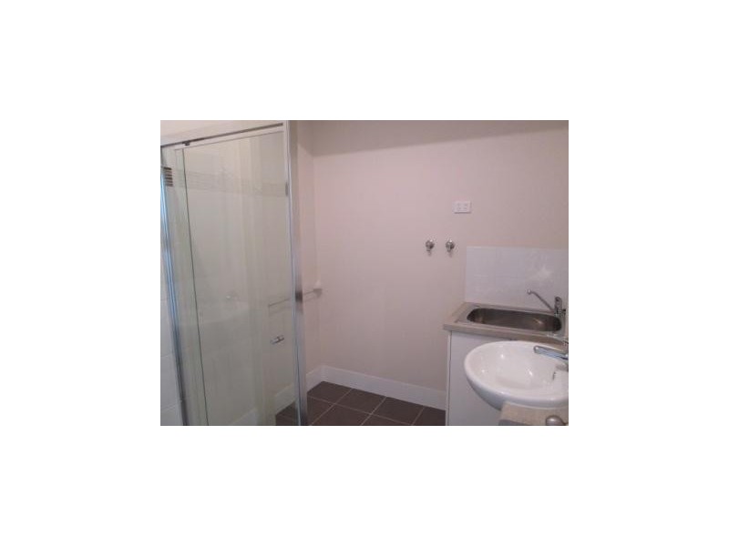1/30 Silvyn Street, Redcliffe QLD 4020