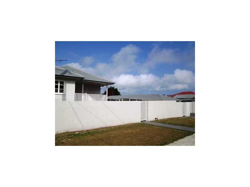 1/30 Silvyn Street, Redcliffe QLD 4020