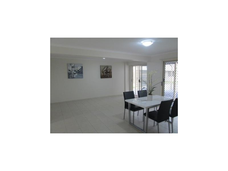 5/30 Silvyn Street, Redcliffe QLD 4020