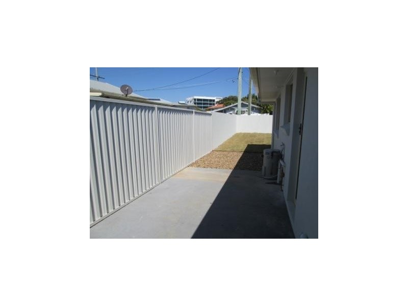 8/30 Silvyn Street, Redcliffe QLD 4020