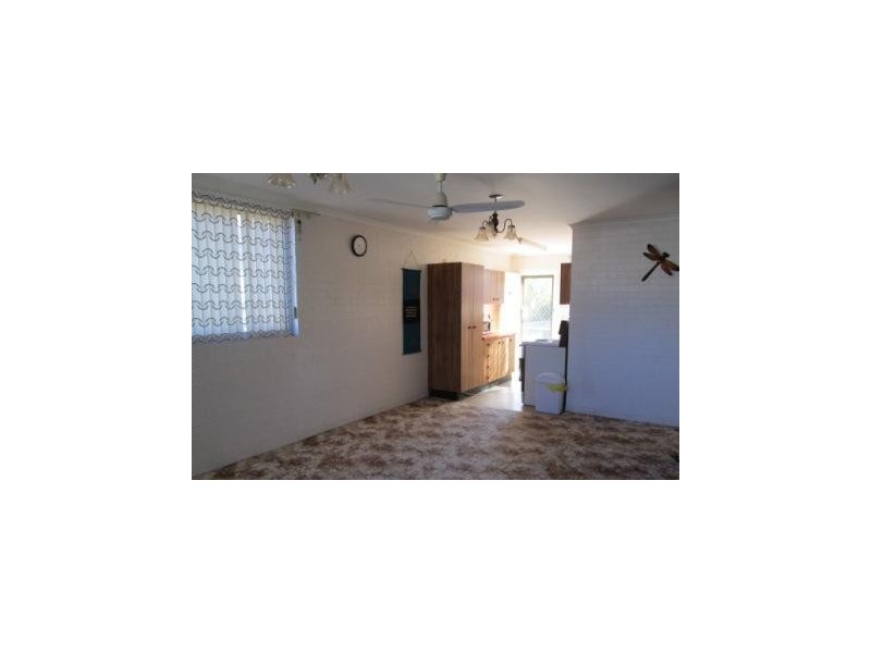 4/14-16 Meredith Street, Redcliffe QLD 4020