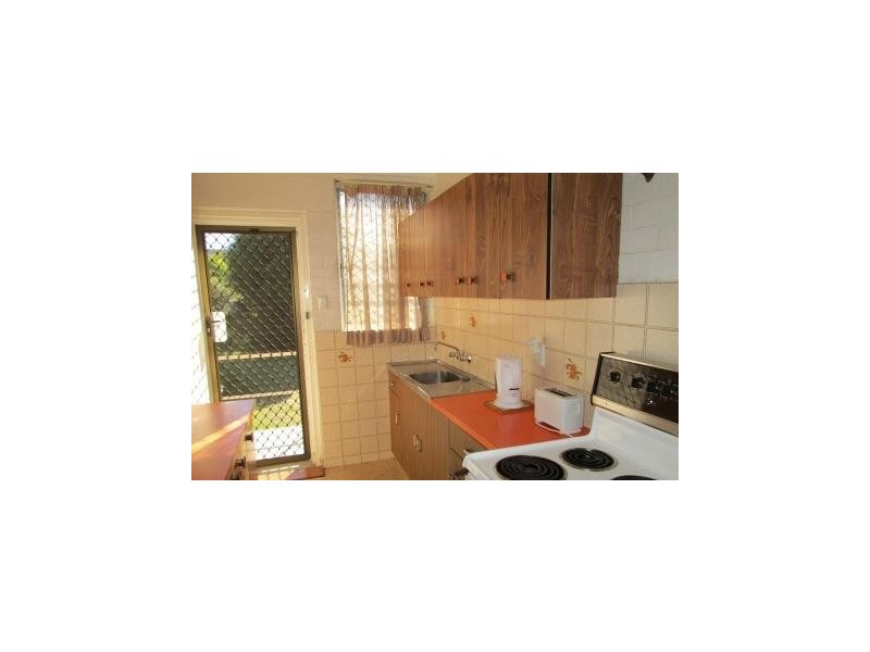 4/14-16 Meredith Street, Redcliffe QLD 4020