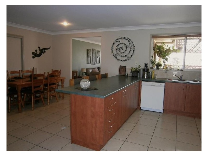 6 Drillham Court, Deception Bay QLD 4508