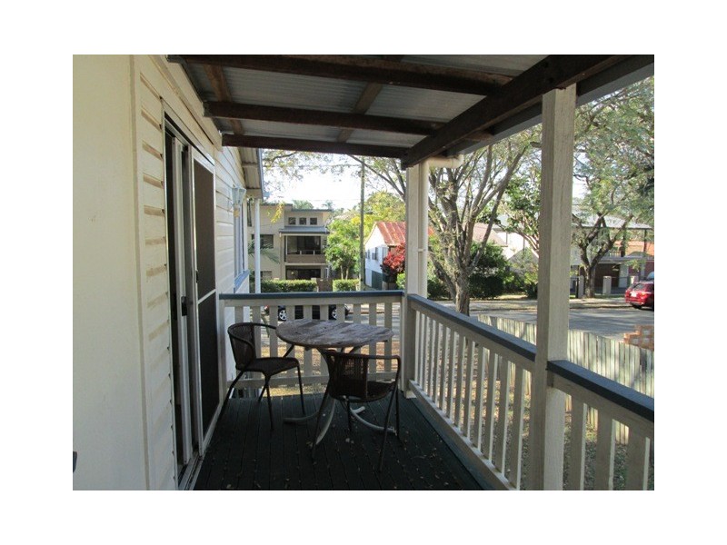 13 Grant Street, Redcliffe QLD 4020