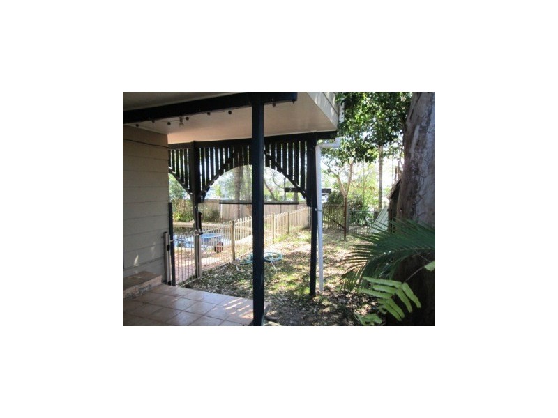 33 Pamrick Crescent, Clontarf QLD 4019