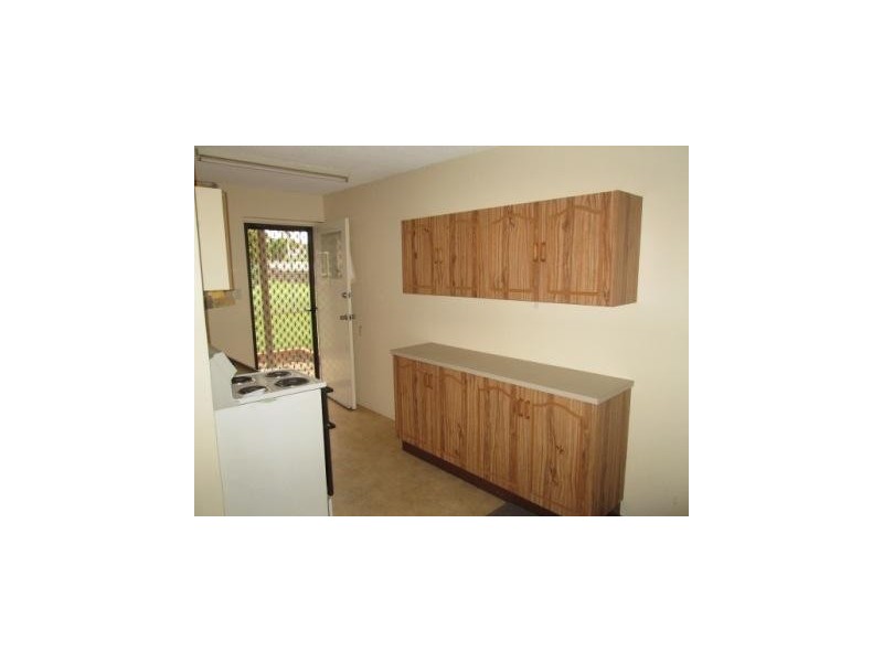 1/9 Meredith Street, Redcliffe QLD 4020