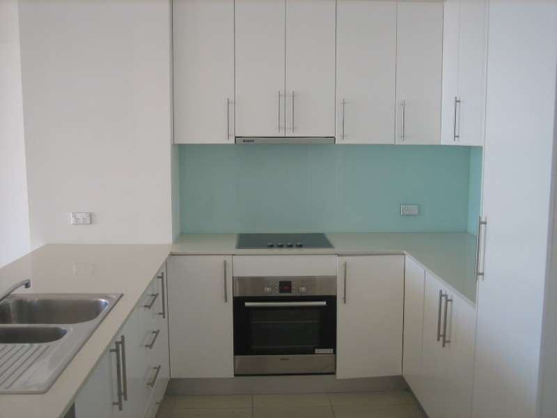 28/83 Marine Parade, Redcliffe QLD 4020