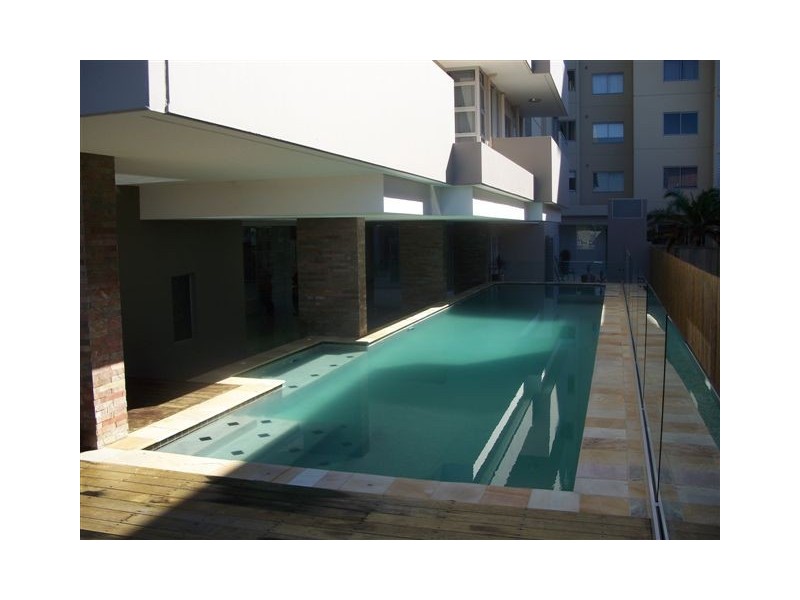 28/83 Marine Parade, Redcliffe QLD 4020