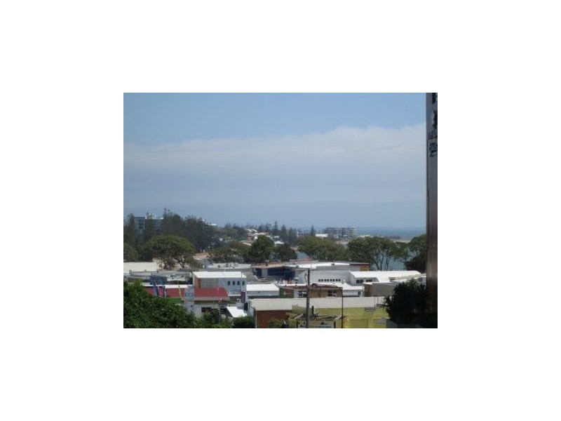 28/83 Marine Parade, Redcliffe QLD 4020