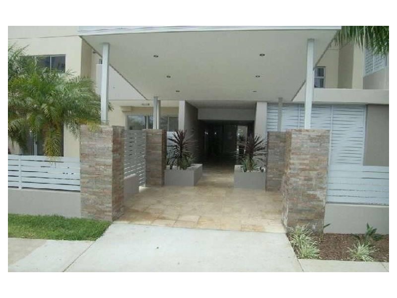 17/83 Marine Parade, Redcliffe QLD 4020