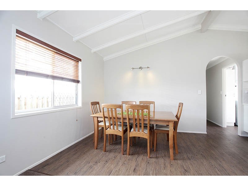 27 Kate Street, Woody Point QLD 4019