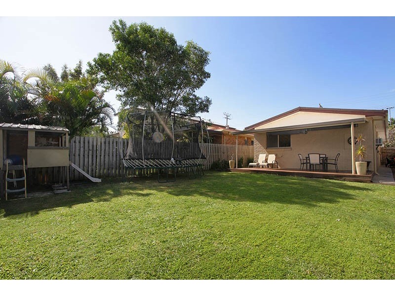 27 Kate Street, Woody Point QLD 4019