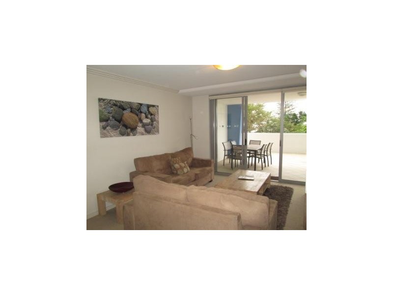 101/87 Landsborough Avenue, Scarborough QLD 4020