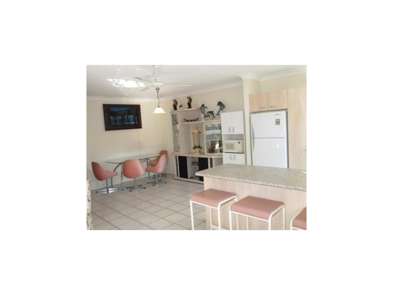 2/34 Baldwin Street, Redcliffe QLD 4020