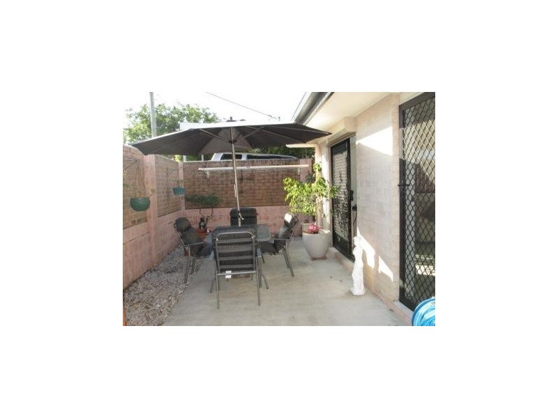 2/34 Baldwin Street, Redcliffe QLD 4020