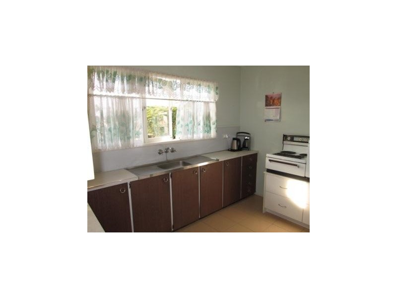 1 Watt Street, Redcliffe QLD 4020