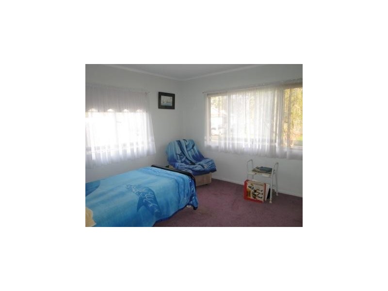 1 Watt Street, Redcliffe QLD 4020