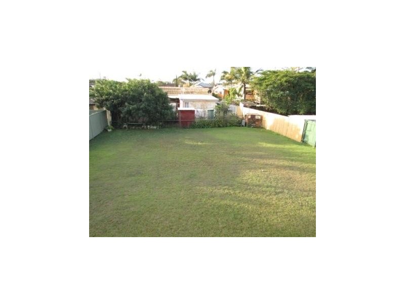 1 Watt Street, Redcliffe QLD 4020