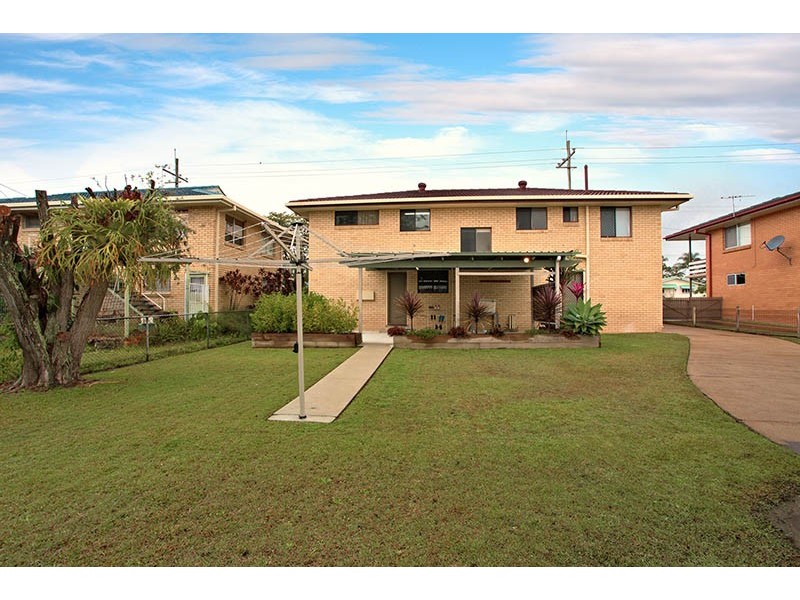 53 Scarborough Road, Redcliffe QLD 4020