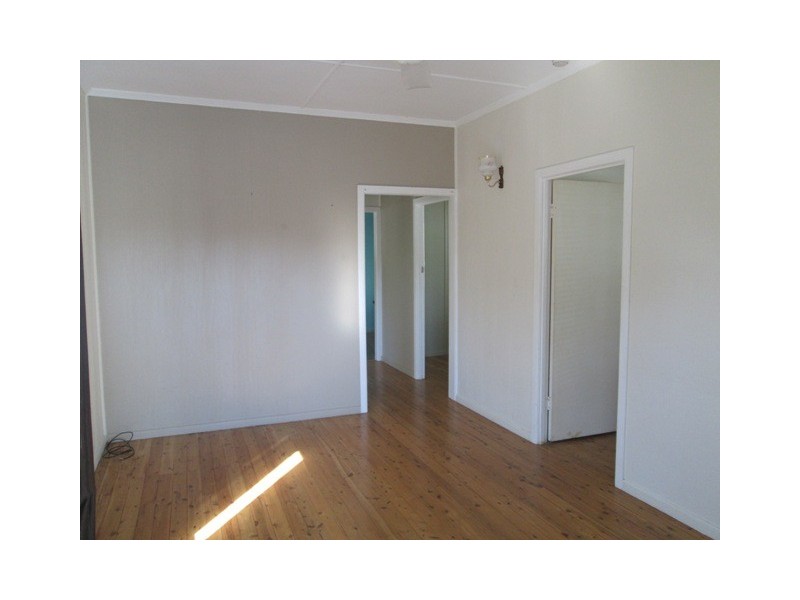 27 Ella Street, Redcliffe QLD 4020