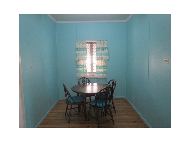 27 Ella Street, Redcliffe QLD 4020