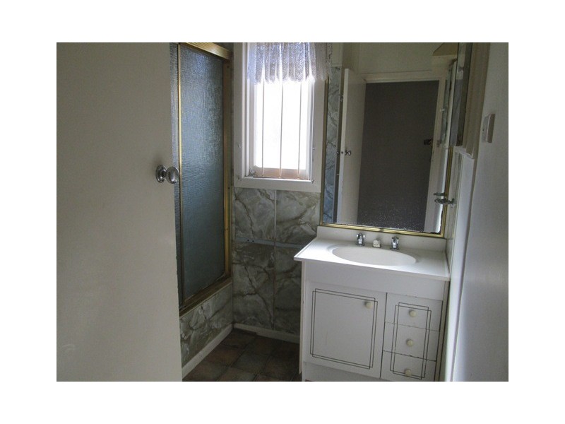 27 Ella Street, Redcliffe QLD 4020