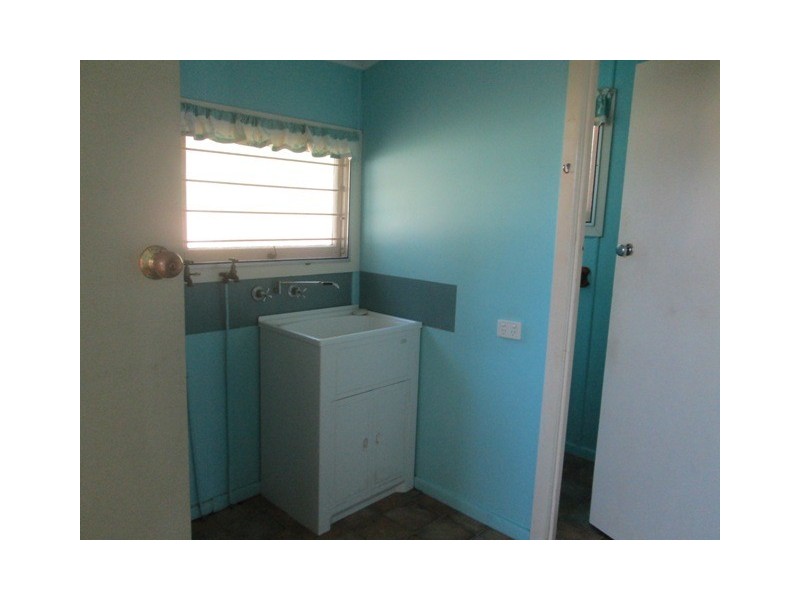 27 Ella Street, Redcliffe QLD 4020