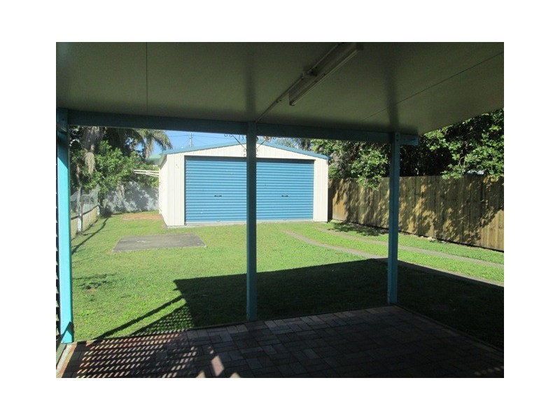 27 Ella Street, Redcliffe QLD 4020