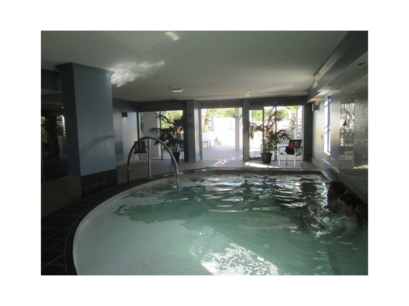 204/87 Landsborough Avenue, Scarborough QLD 4020