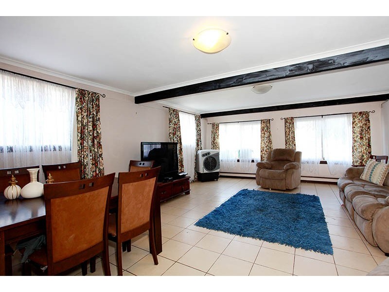 47 Scarborough Road, Redcliffe QLD 4020