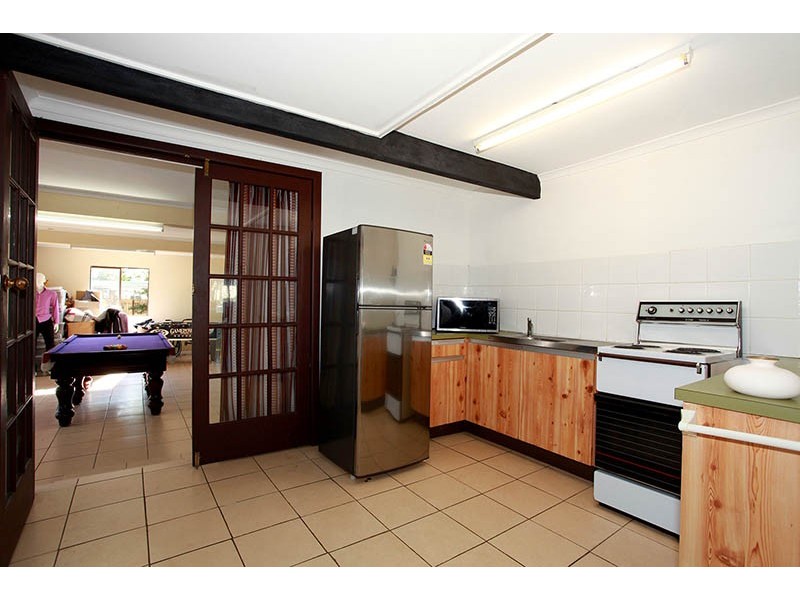 47 Scarborough Road, Redcliffe QLD 4020